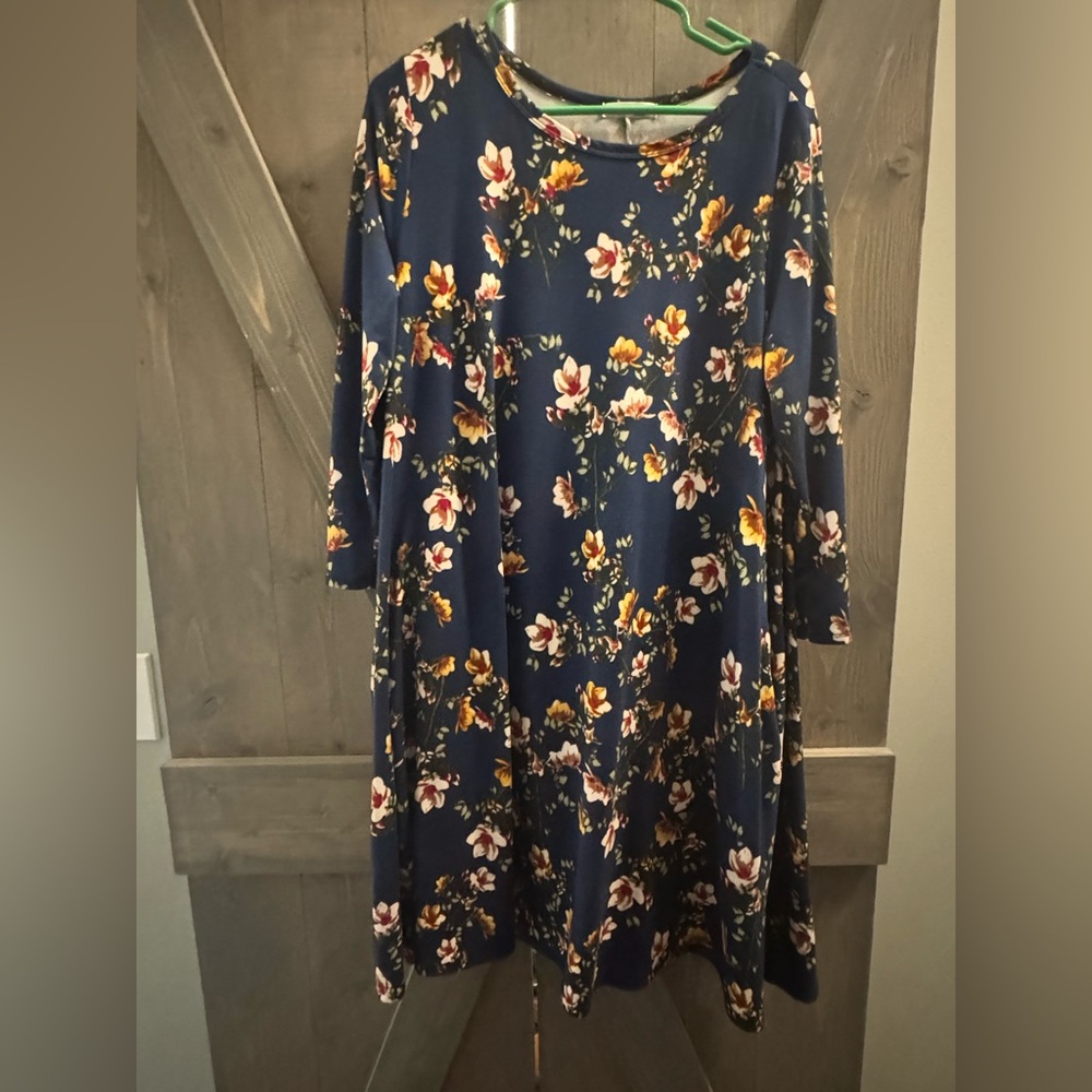 Honey and Lace long sleeved navy flowered dress